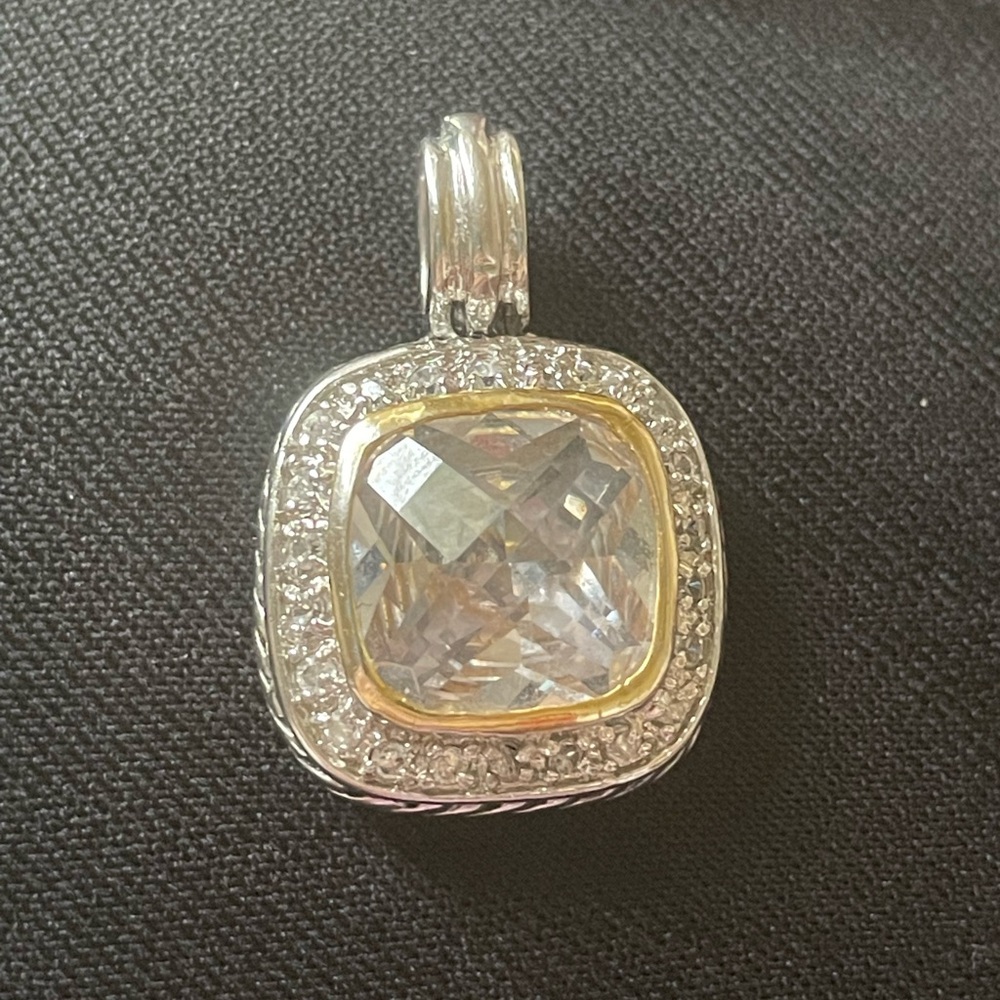 Sparkling Clear Cushion-Cut Pendant